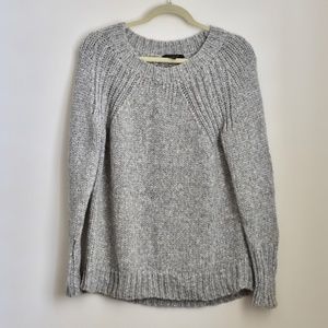 Ann Taylor gray knit pullover sweater, L